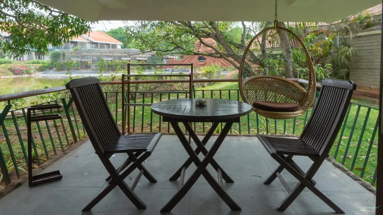 Silent Shores Resort & Spa Mysore 4*,